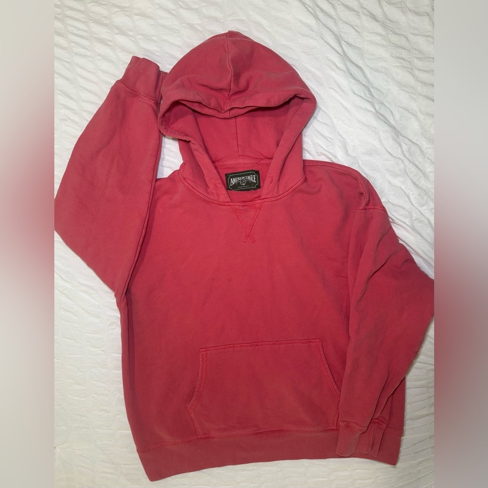 American Eagle Outfitters Men's Pink Hoodie Sweater